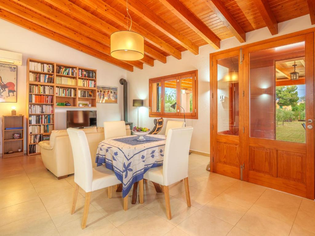 Holiday Home Can Caragoli by Interhome Holiday Home Can Caragoli by Interhome