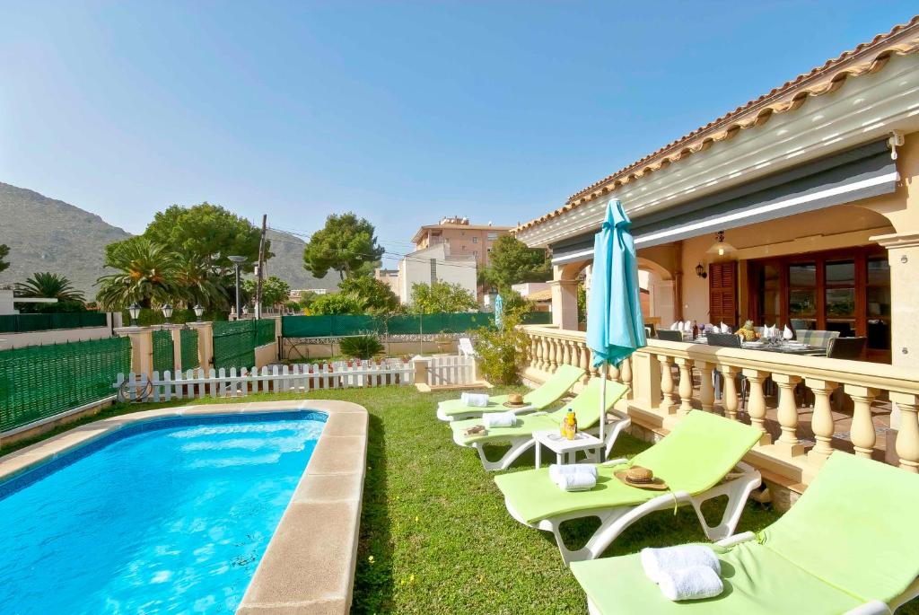Llac Blau - Mediterranean Styled with Pool