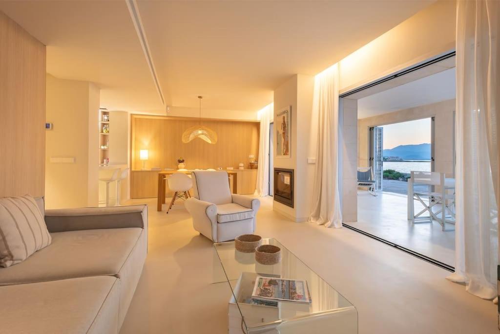MOREMAR - Una Casa Especial Junto al Mar