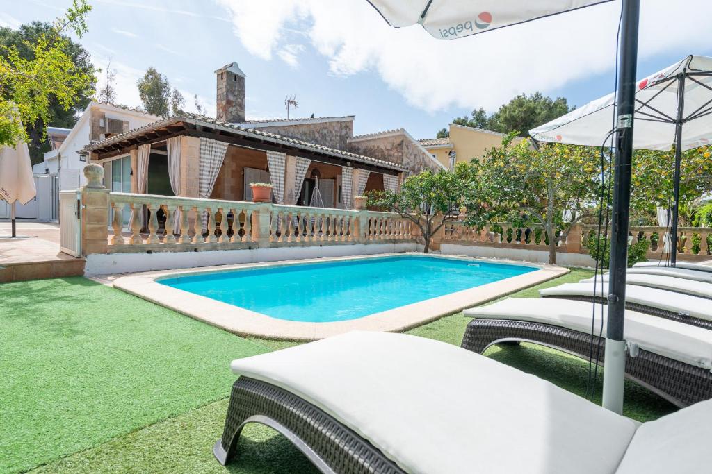 Villa Llimona