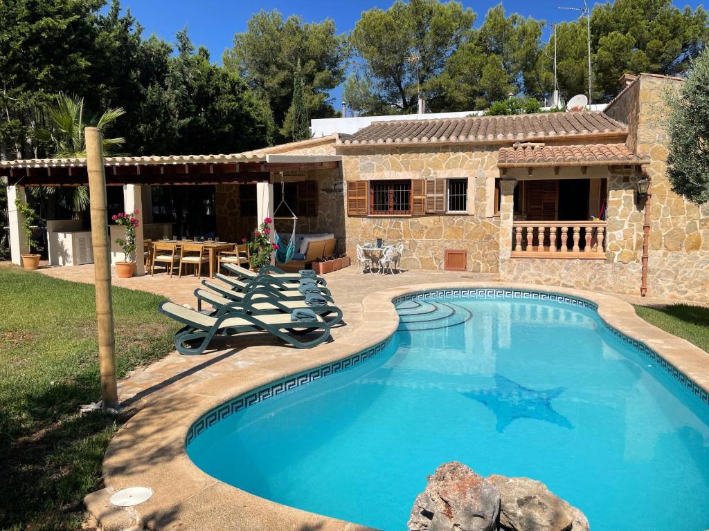 Nostra Caseta villa with pool & marina view near beaches Nostra Caseta villa with pool & marina view near beaches