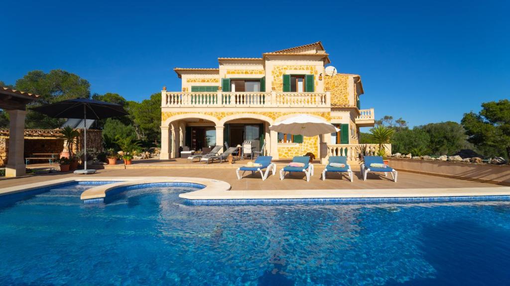 Buena Vida by dracmallorca