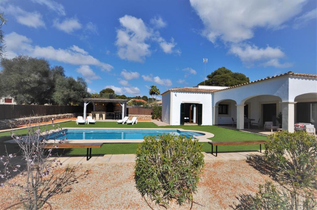 VILLA MONICA en Cala Pi ideal para familias- Mallorca VILLA MONICA en Cala Pi ideal para familias- Mallorca