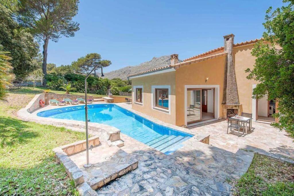 Villa Alexandria Cala San Vicente 300m from the beach Villa Alexandria Cala San Vicente 300m from the beach