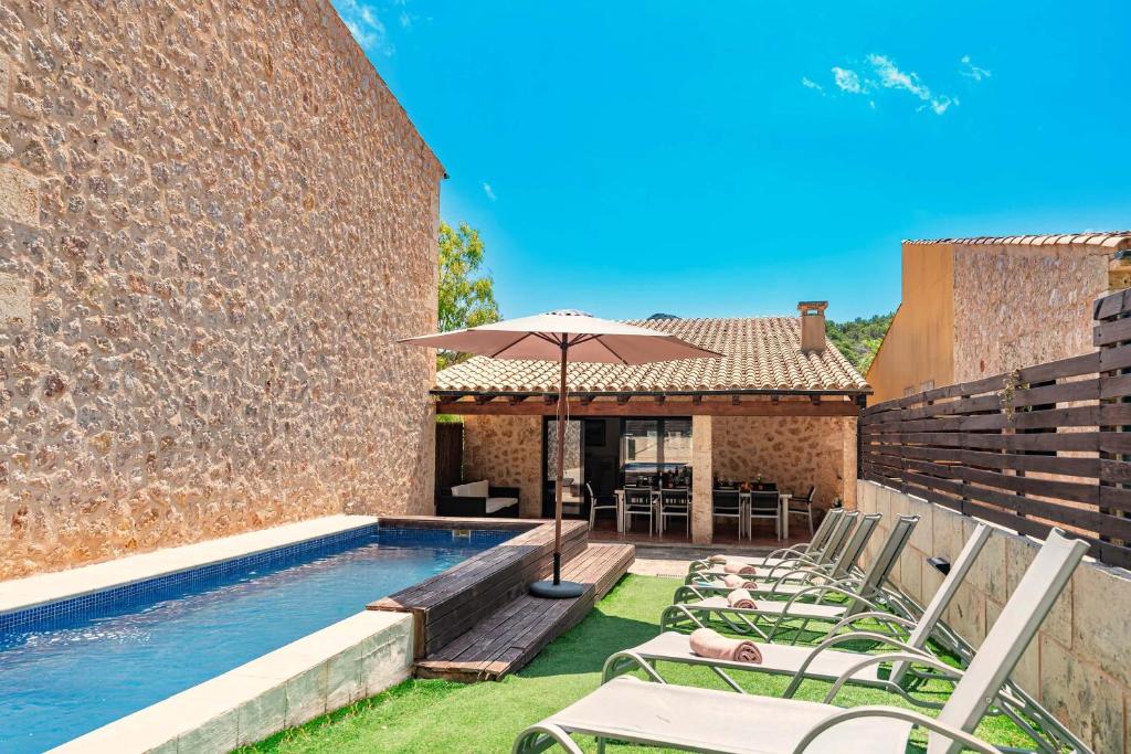 Villa Nogues by Sealand Villas