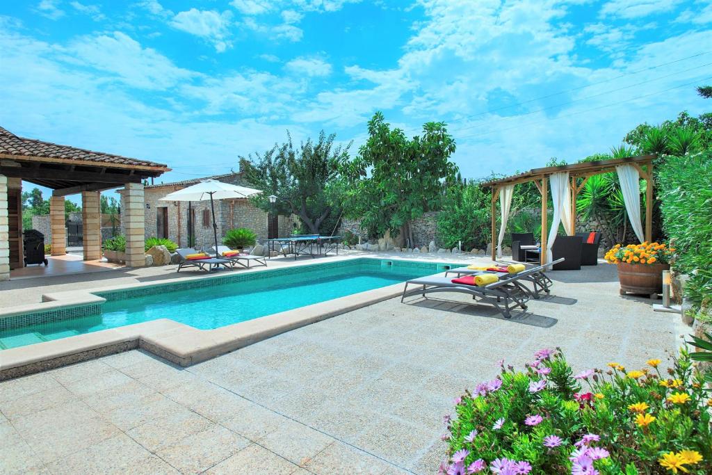 Owl Booking Villa Gabelli - Rustic Stay with Great Views