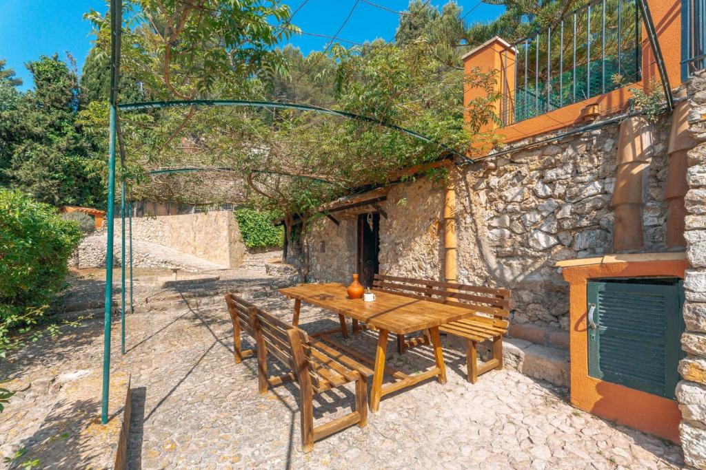 Wunderschöne ruhige Finca mit Pool in Galilea Wunderschöne ruhige Finca mit Pool in Galilea