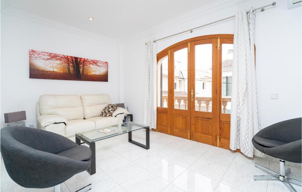 Lovely Home In Llubí With Kitchen Lovely Home In Llubí With Kitchen