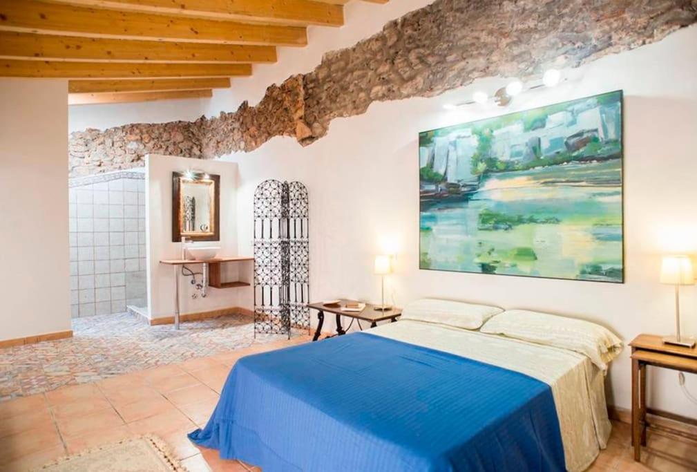 Charming Townhouse 7 PAX WIFI/AIRCON - Ca's Padrí