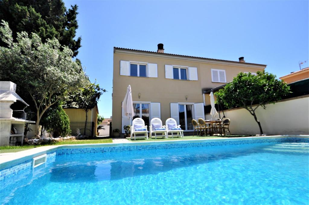 VILLA HUGO- Badia Gran- Llucmajor- Mallorca VILLA HUGO- Badia Gran- Llucmajor- Mallorca