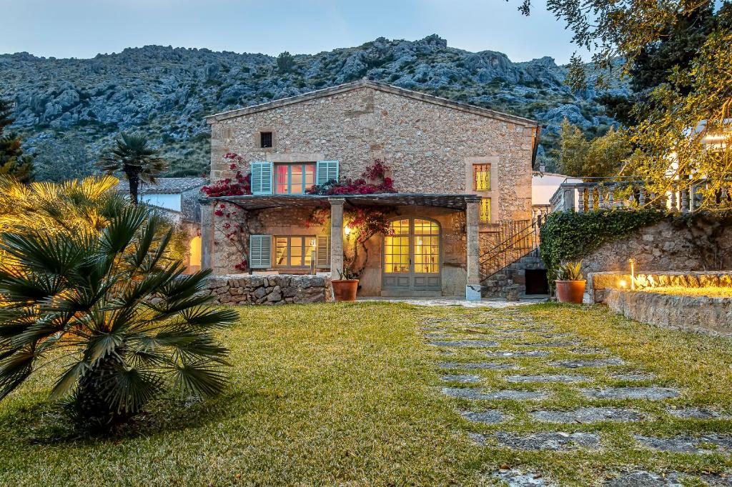 Villa Can Segui By homevillas360