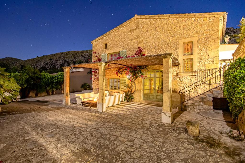Villa Can Segui By homevillas360