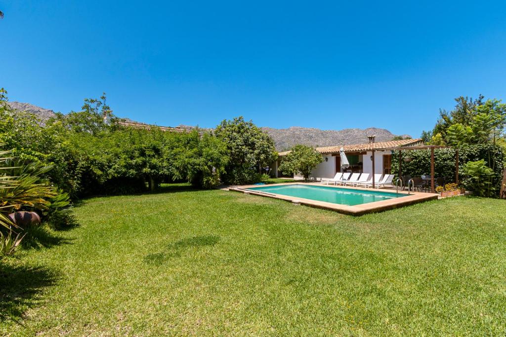 Villa Lloquet By homevillas360 Villa Lloquet By homevillas360