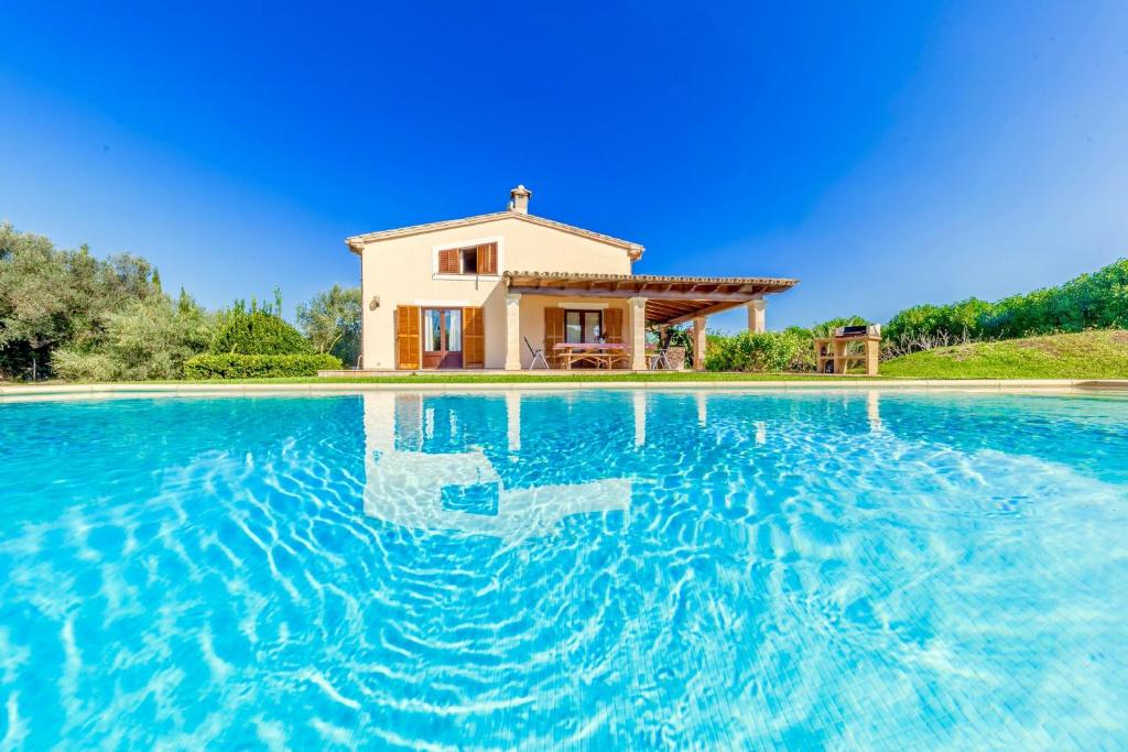 Can Lleida Valero by Sealand Villas