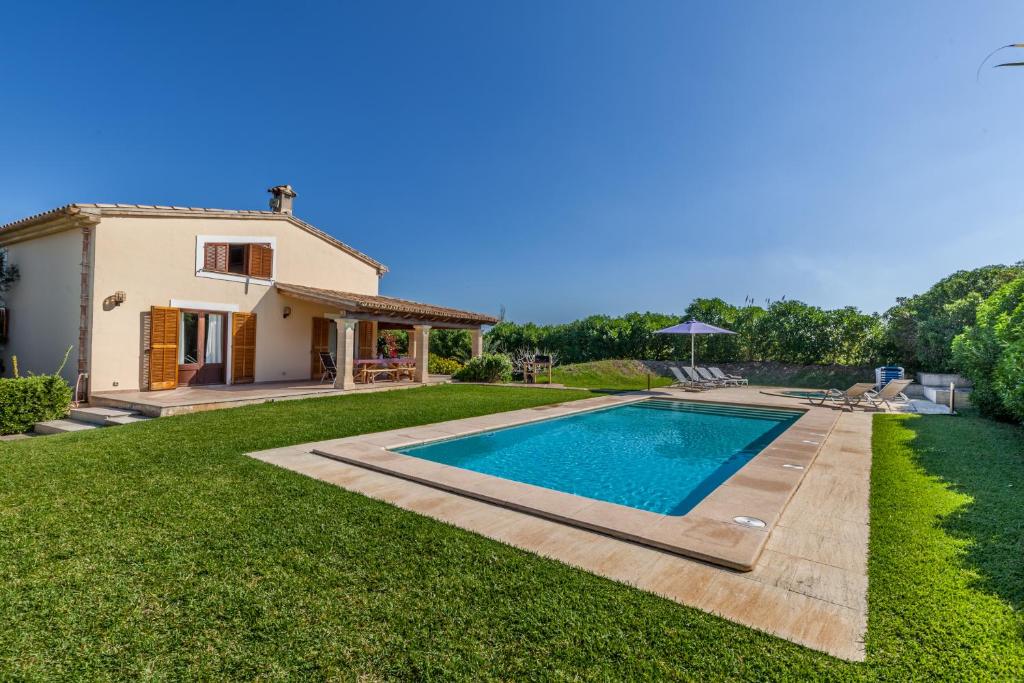 Can Lleida Valero by Sealand Villas