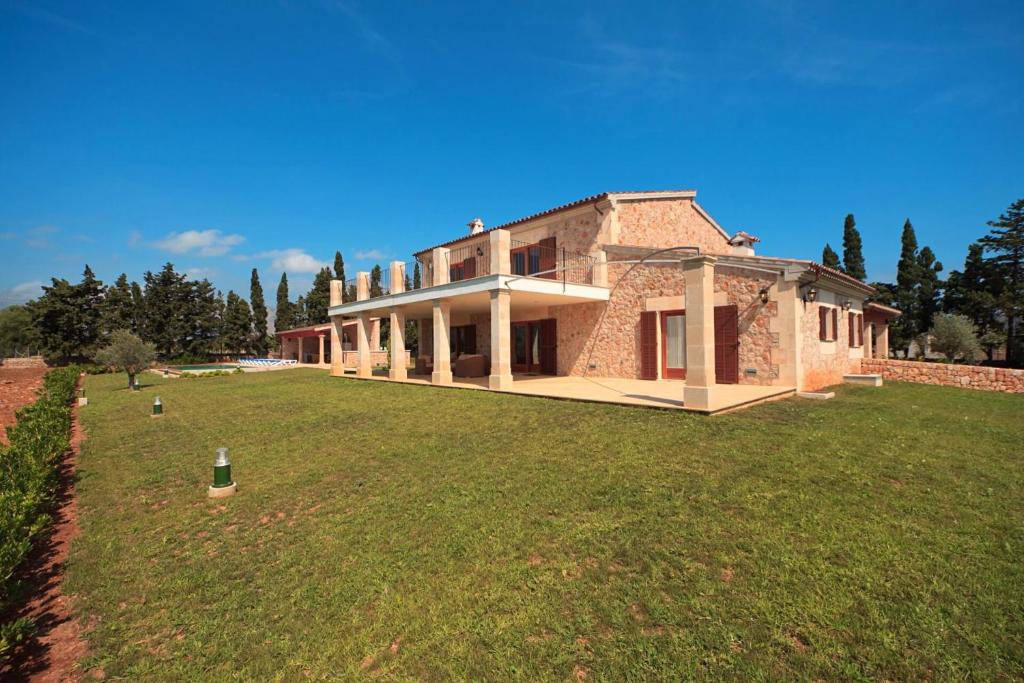 Villa Can Fiol by Sealand Villas