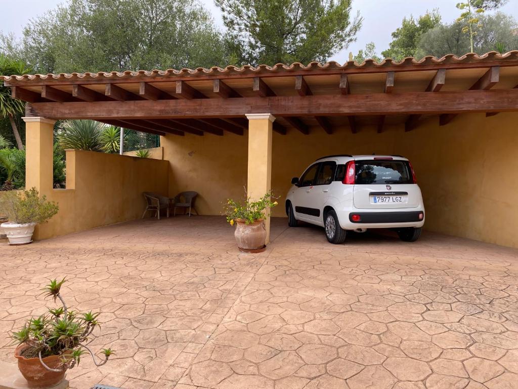 VILLA PICASSO VILLA PICASSO