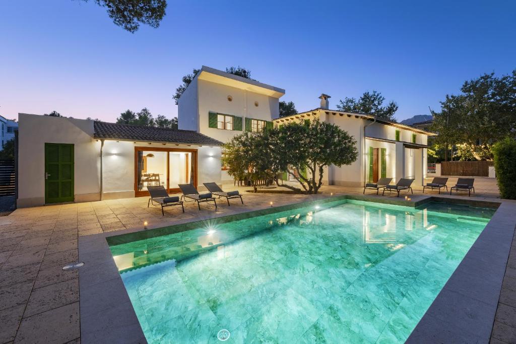 Stunning Villa C'an Payeras