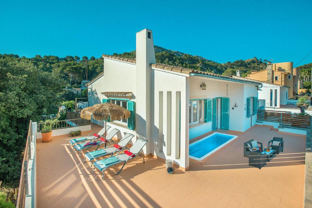 Owl Booking Villa Magdalena - 5 Min Walk to the Beach Owl Booking Villa Magdalena - 5 Min Walk to the Beach