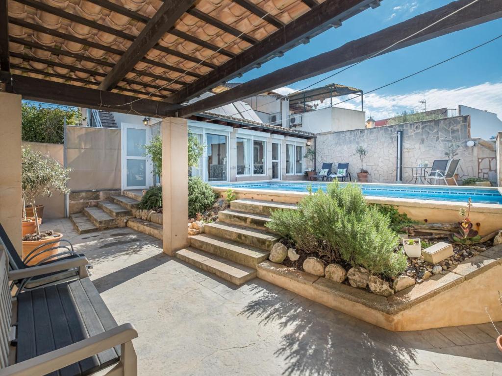 Holiday Home Mare by Interhome