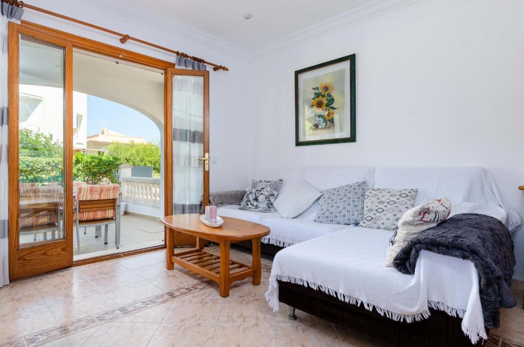 YourHouse Ca Na Maria YourHouse Ca Na Maria